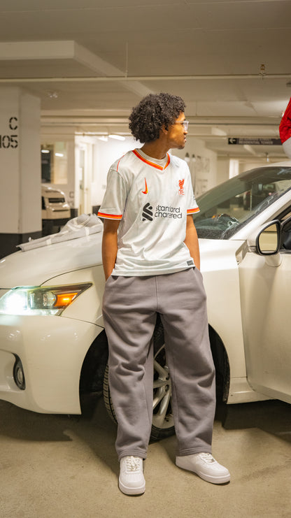 Liverpool Kits Home/Away